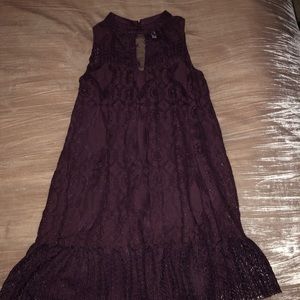 Purple lace sleeveless shift dress
